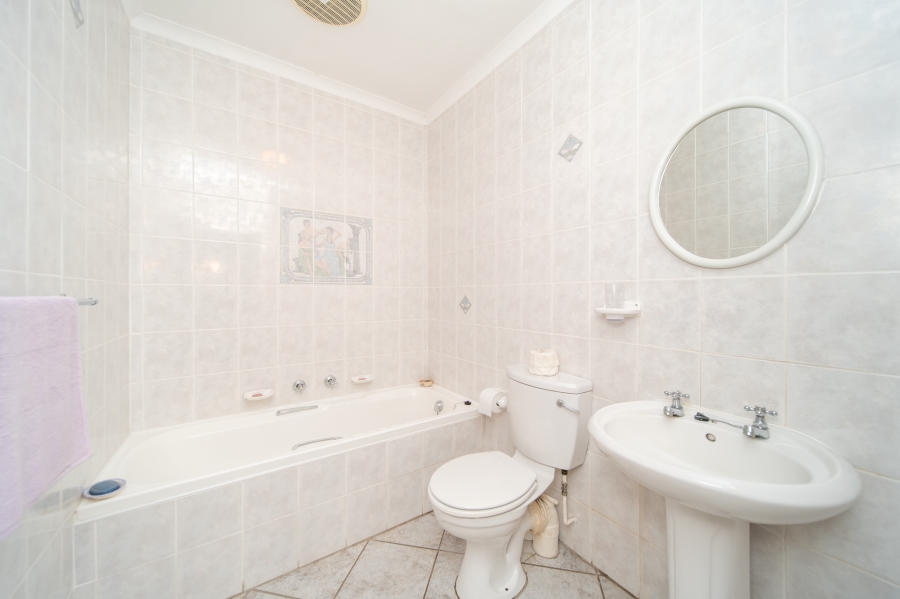 3 Bedroom Property for Sale in Bonnie Doone Eastern Cape